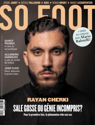 Couverture du magazine "So Foot" n°215